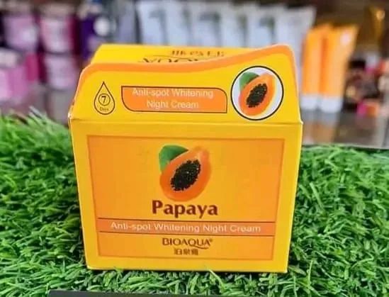 Bioaqua papaya anti spot  Whitening night cream